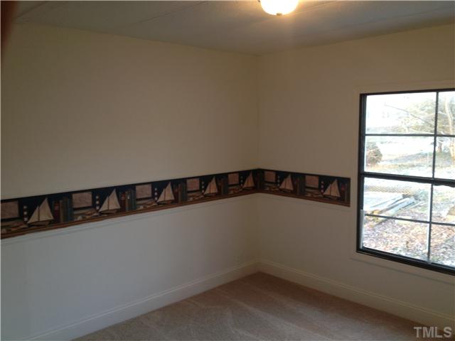 552 Billy Hicks Road Roxboro, NC 27574 - Photo 6 of 9