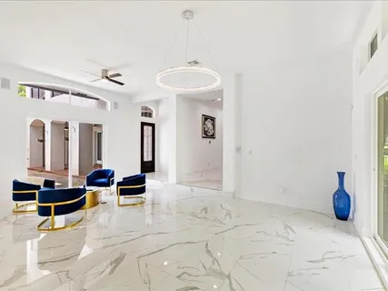 $1,200,000 | 911 Walnut Falls Circle, Mansfield, TX 76063