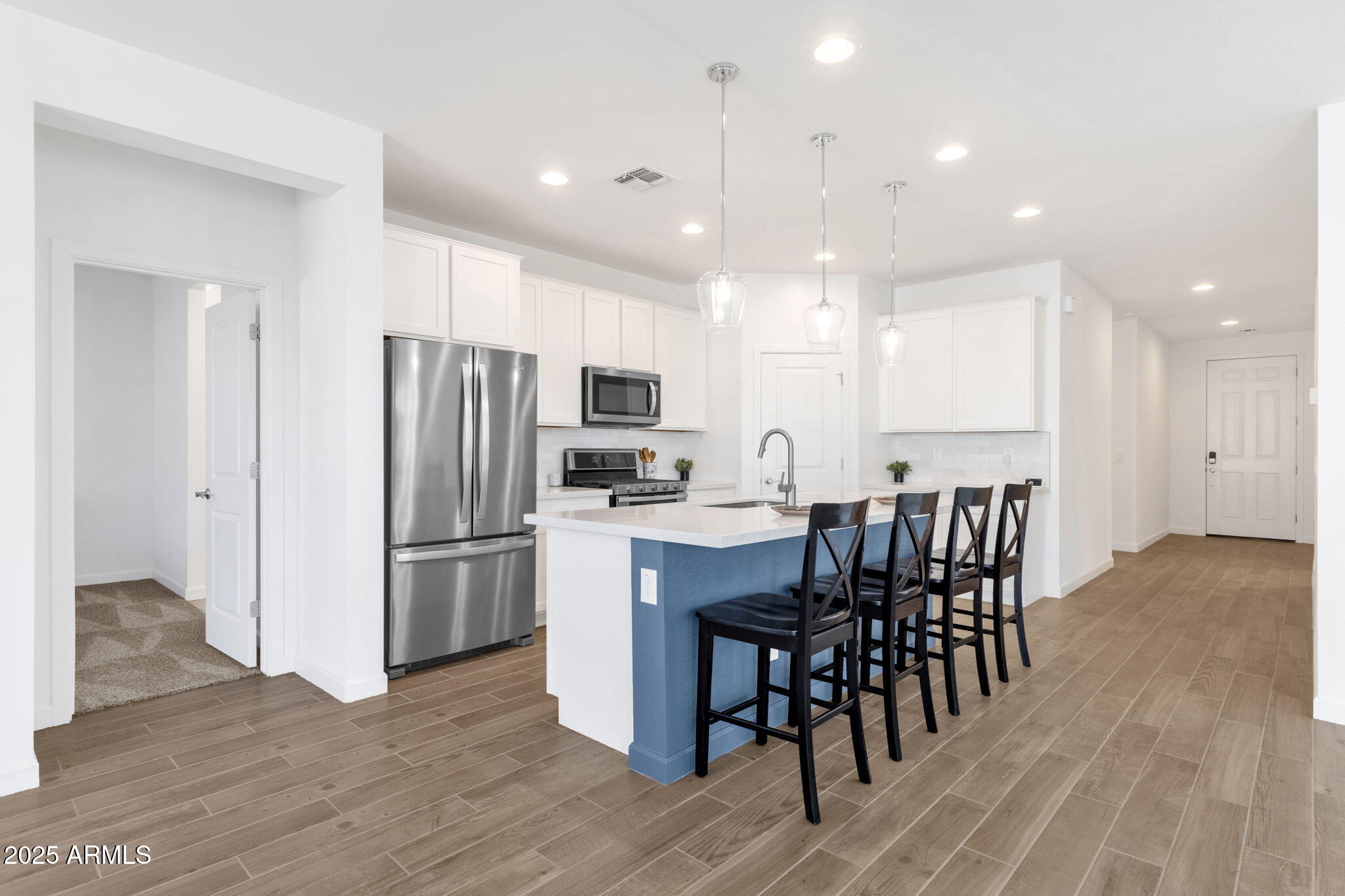 22754 East Domingo Road Queen Creek, AZ 85142 - Photo 11 of 38 Kitchen