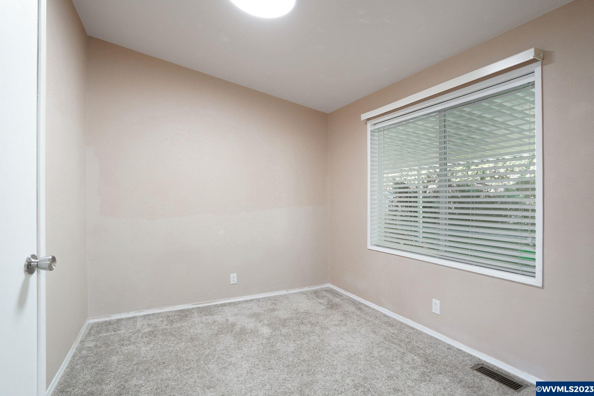 1630 Wallace Road Northwest, Unit 25 Salem, OR 97304 - Photo 16 of 30 Gallery Image 16