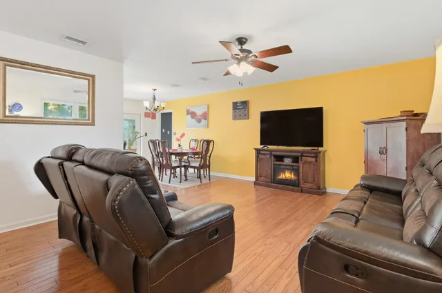 $240,000 | 2101 Portsmouth Circle, Tallahassee, FL 32311