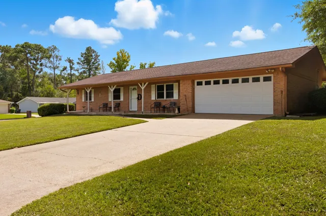 $240,000 | 2101 Portsmouth Circle, Tallahassee, FL 32311