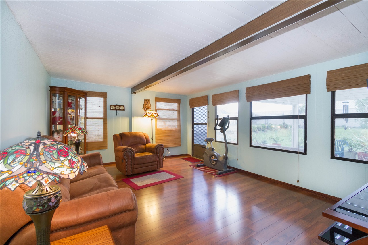 762 South Wisconsin Street Fallbrook, CA 92028 - Photo 11 of 25
