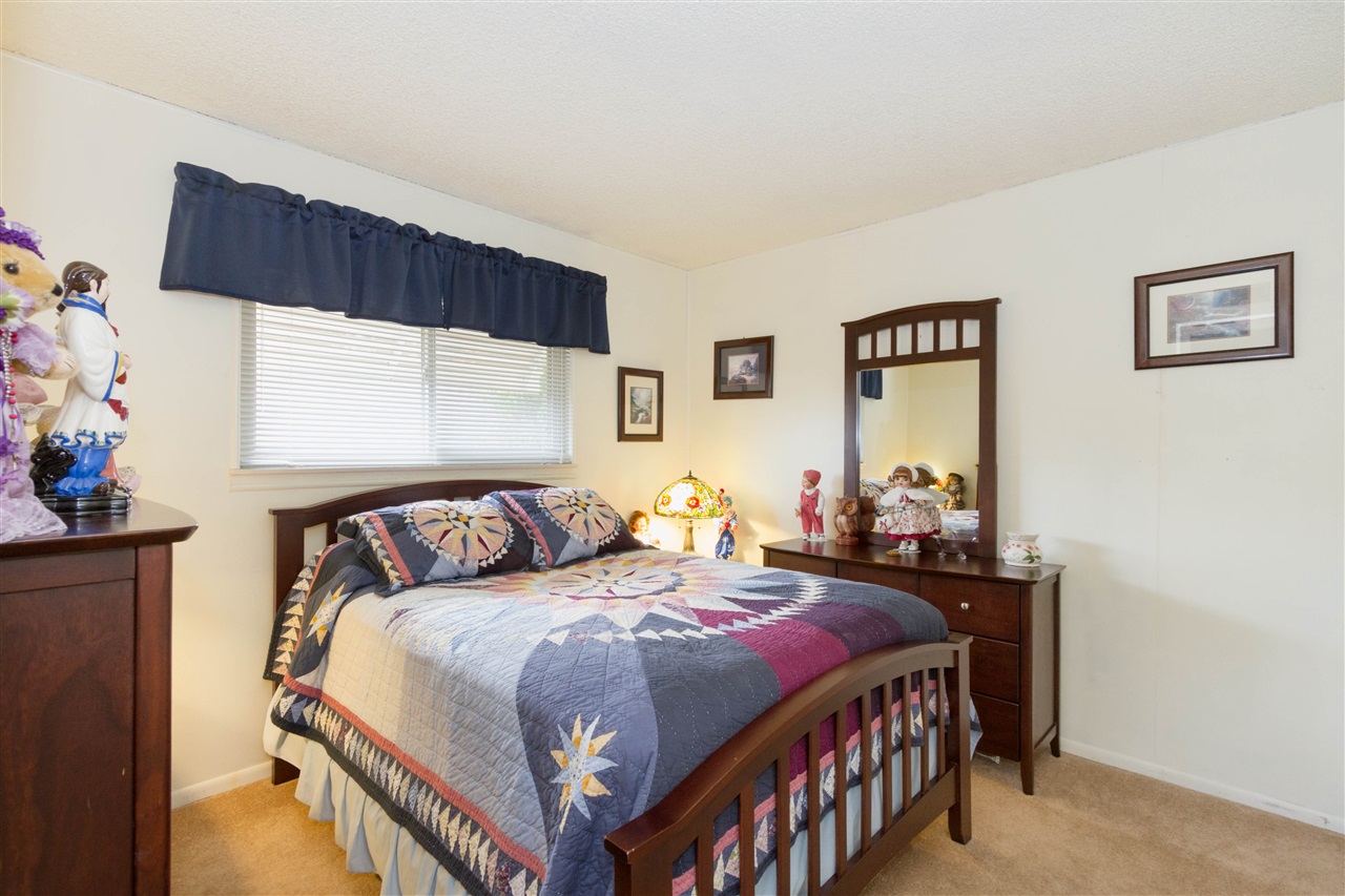 762 South Wisconsin Street Fallbrook, CA 92028 - Photo 18 of 25