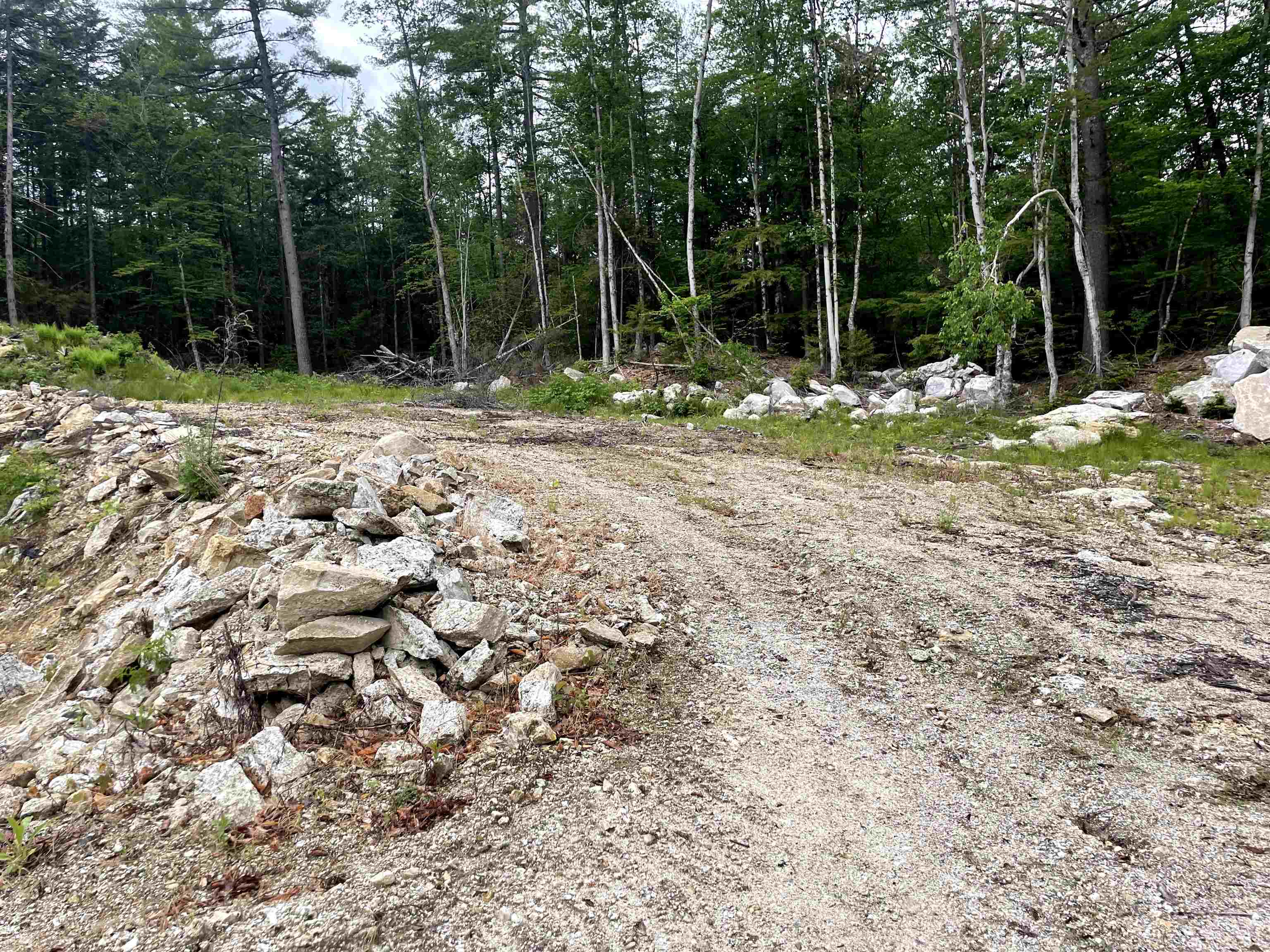 40 Hominy Pot Road New London, NH 03257 - Photo 8 of 10