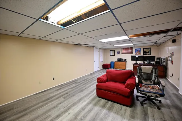 $430,000 | 909 Tam-O-Shanter Drive, Kansas City, MO 64145