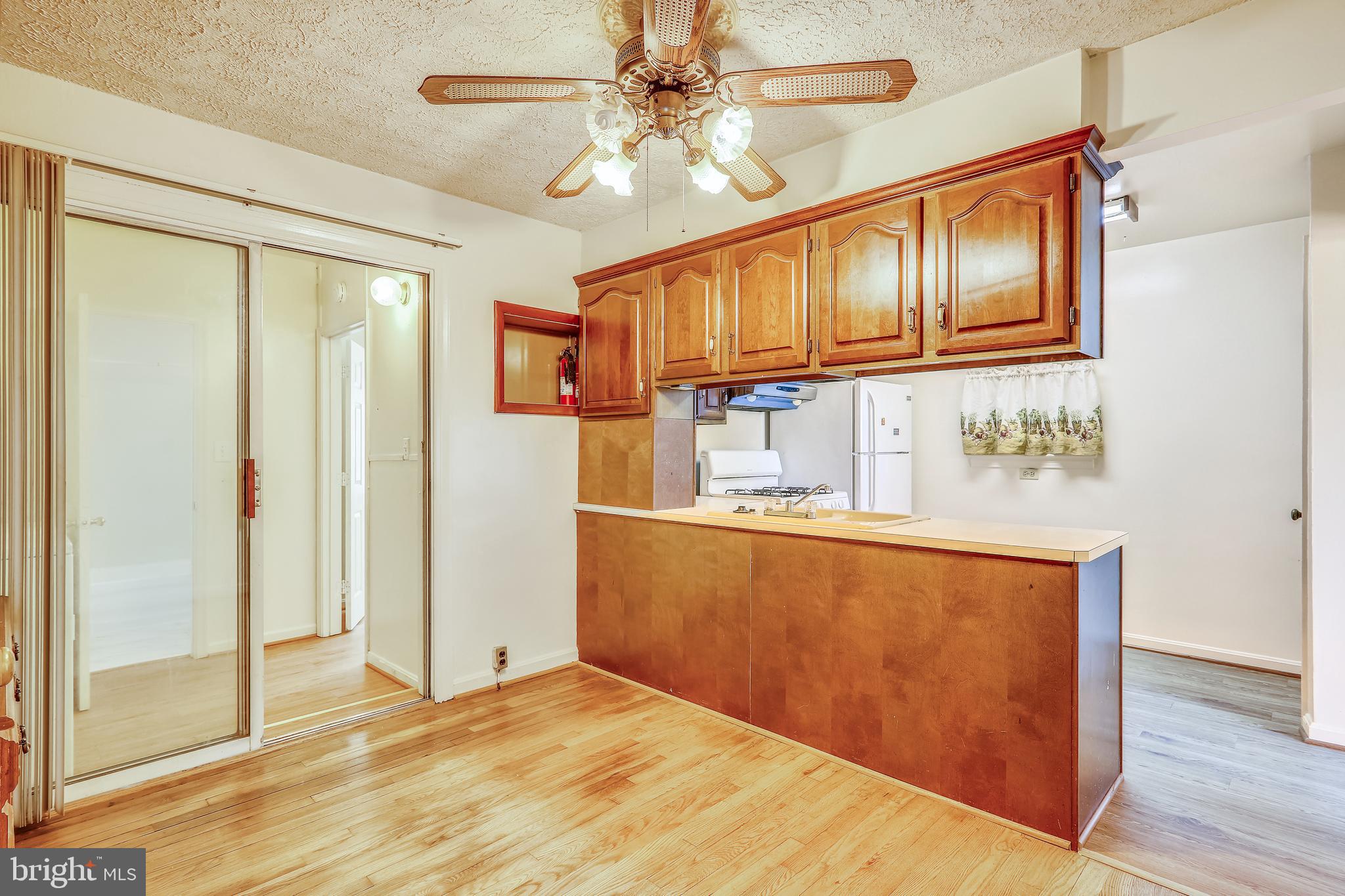 5010 Edgewood Road College Park, MD 20740 - Photo 6 of 20 Dining Room