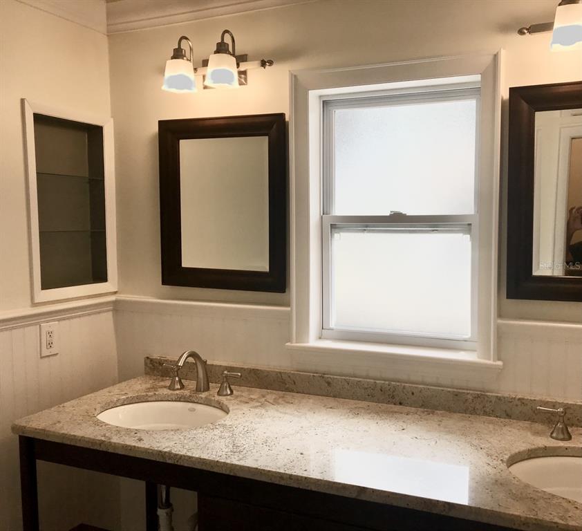 102 Valencia Loop Altamonte Springs, FL 32714 - Photo 14 of 28 Gallery Image 14