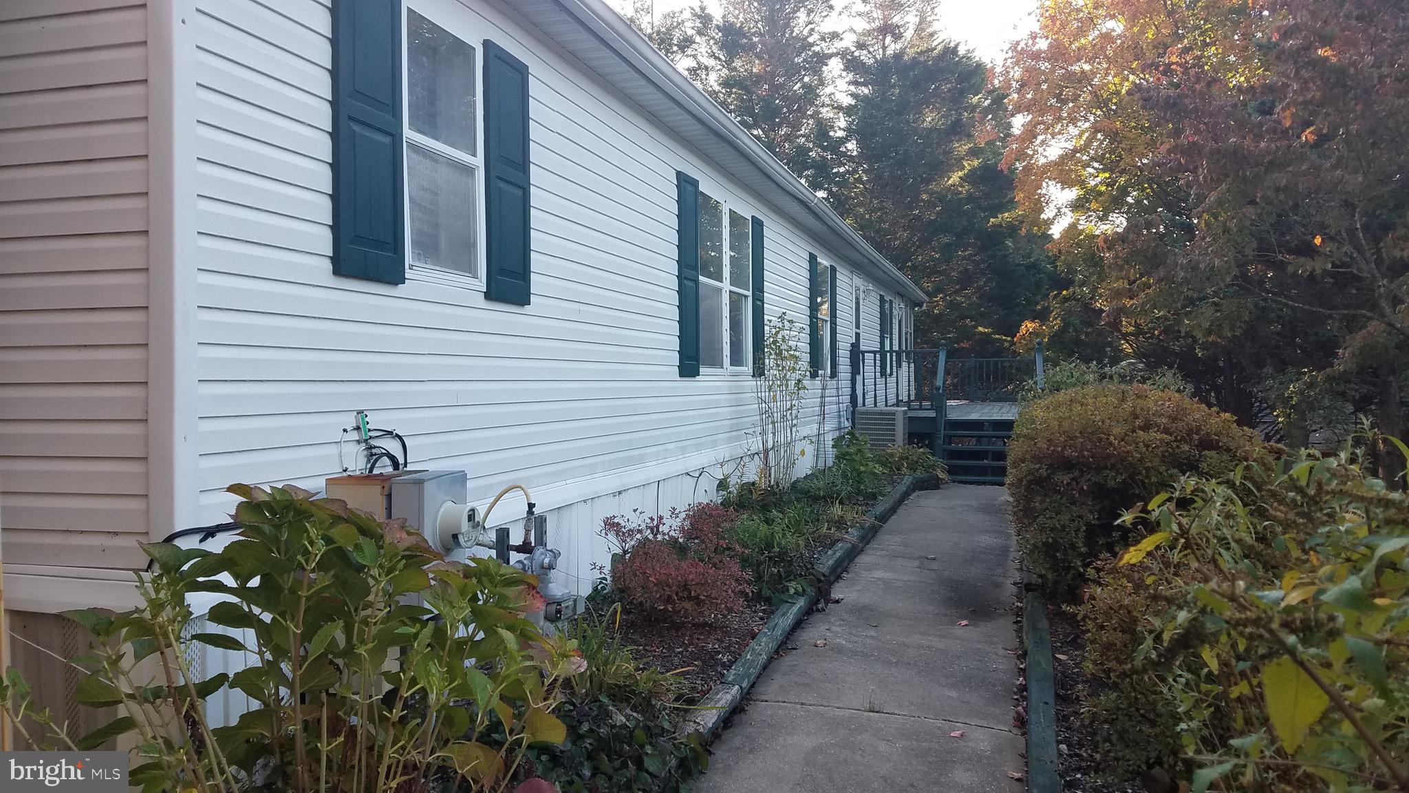 142 Lassiter Circle Finksburg, MD 21048 - Photo 4 of 49 Back