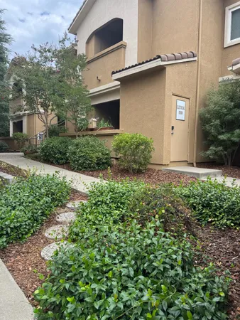 $339,990 | 501 Gibson Drive, Unit 414, Roseville, CA 95678