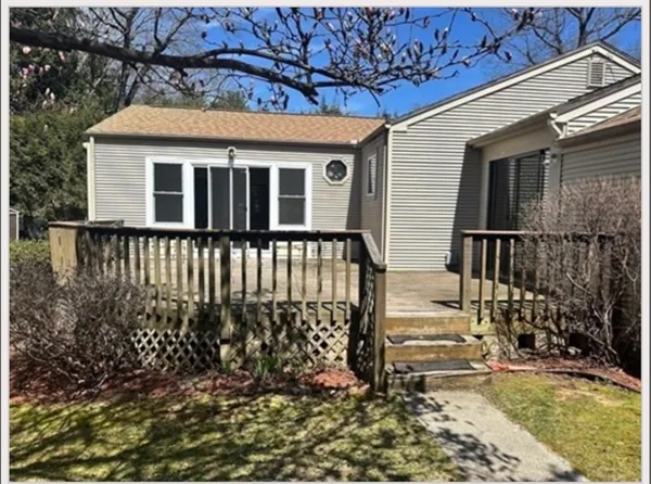 $3,000 | 104 Albemarle Road, Longmeadow, MA 01106