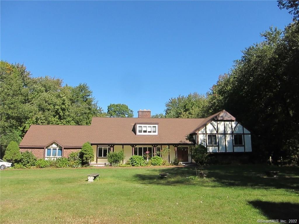 19 Ansonia Road Woodbridge, CT 06525 - Photo 1 of 1