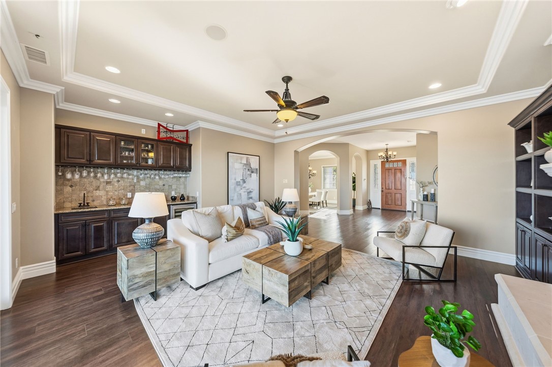 40267 Scanlon Road Temecula, CA 92592 - Photo 18 of 68 a living room with furniture and a large window