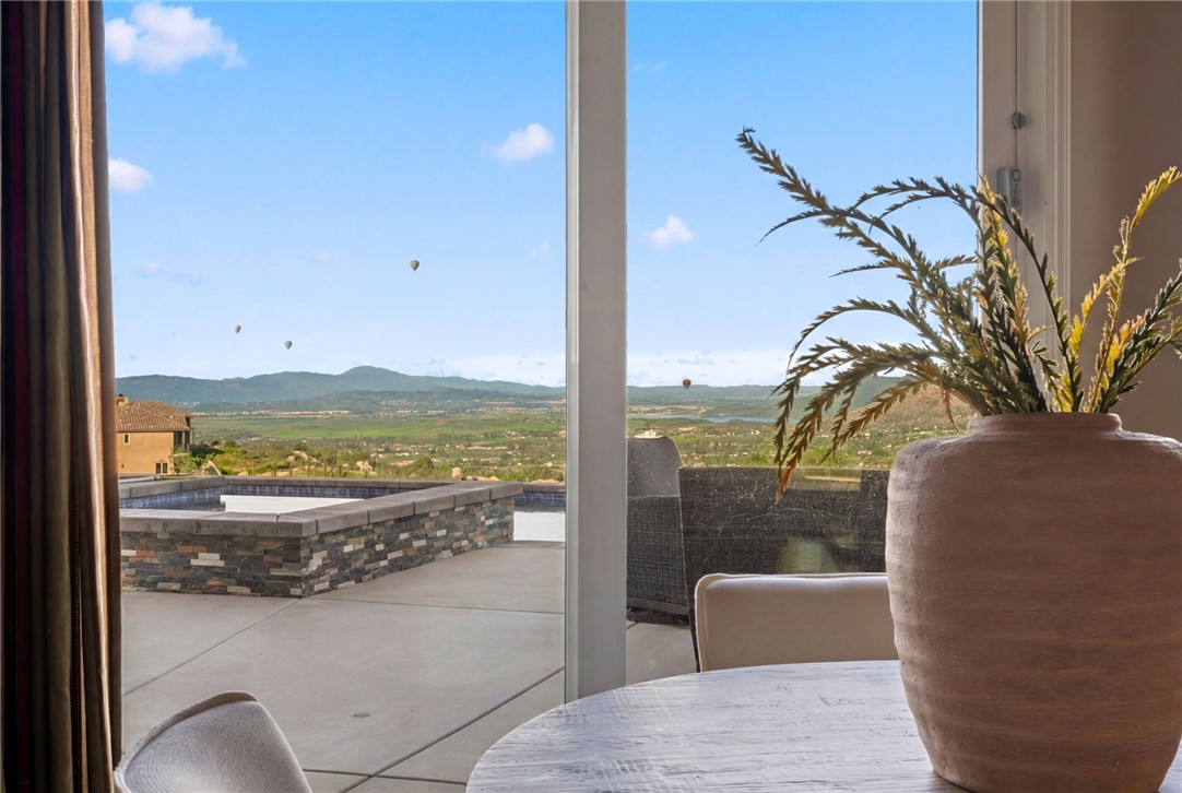 40267 Scanlon Road Temecula, CA 92592 - Photo 5 of 68