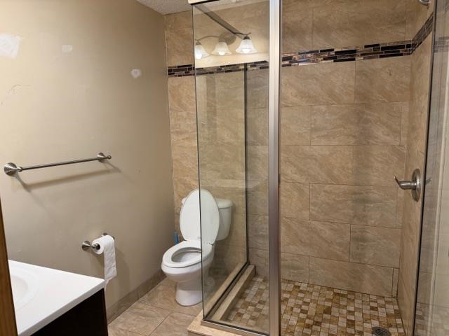 13 Williams Street, Unit C St. Augustine, FL 32084 - Photo 5 of 8 a bathroom with a shower and a toilet