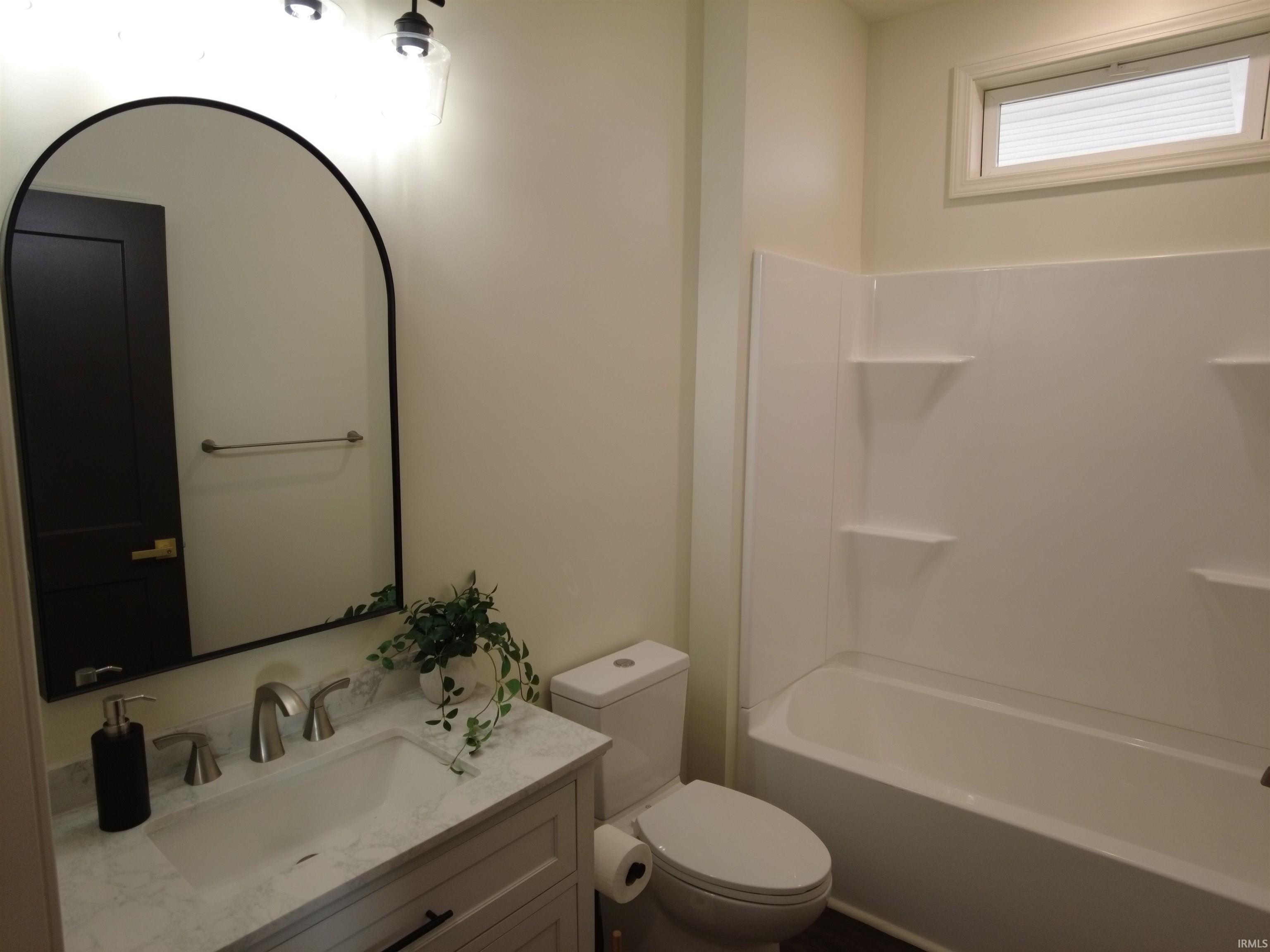 444 South 4th Street Mitchell, IN 47446 - Photo 12 of 18