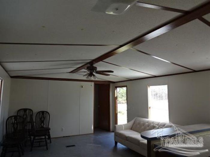 5221 Viking Road Pensacola, FL 32507 - Photo 3 of 10 Gallery Image 3