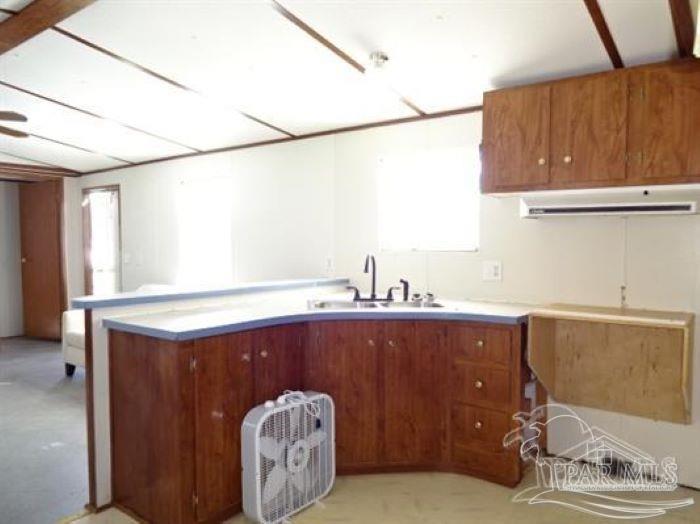 5221 Viking Road Pensacola, FL 32507 - Photo 6 of 10 Gallery Image 6