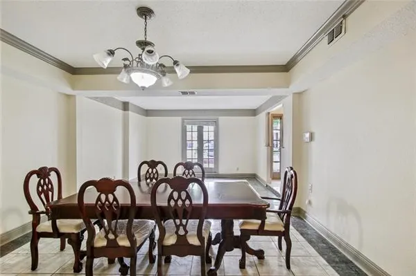 $3,900 | 4824 Folse Drive, Metairie, LA 70006