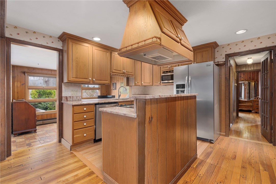 30 Maywood Road Narragansett, RI 02882 - Photo 38 of 50