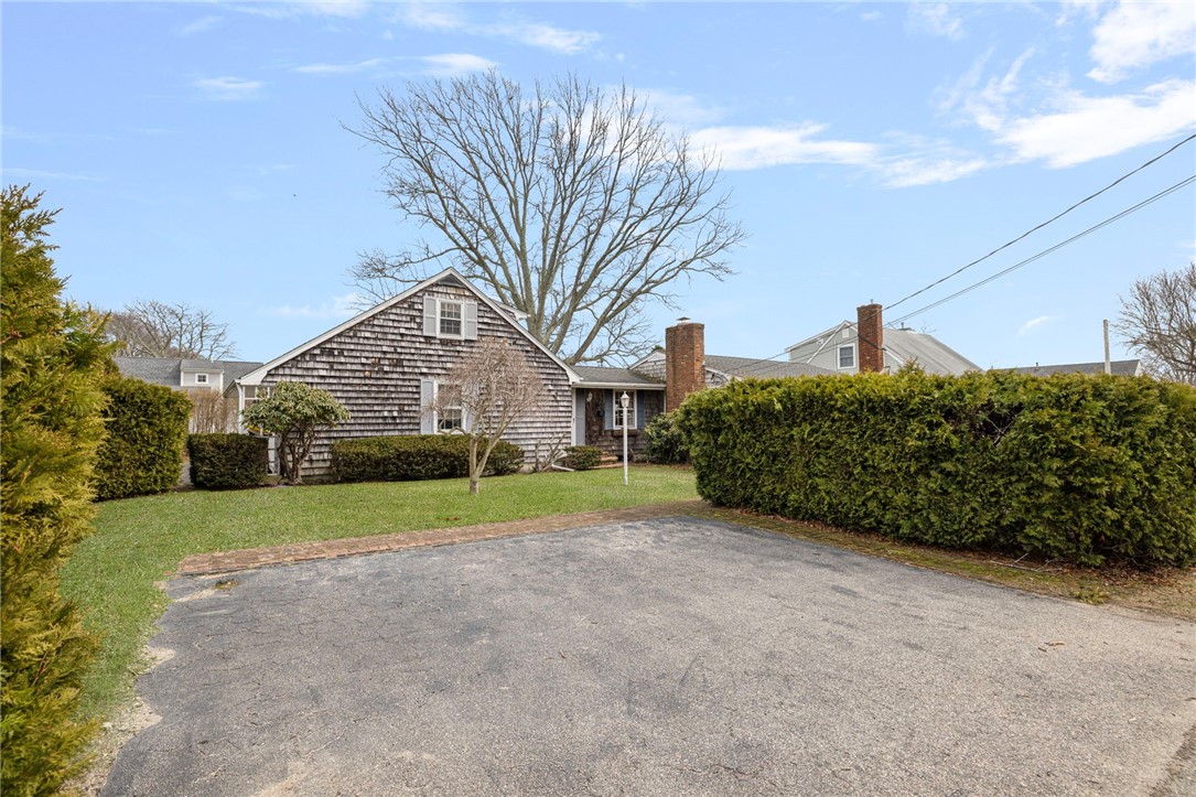 30 Maywood Road Narragansett, RI 02882 - Photo 6 of 50