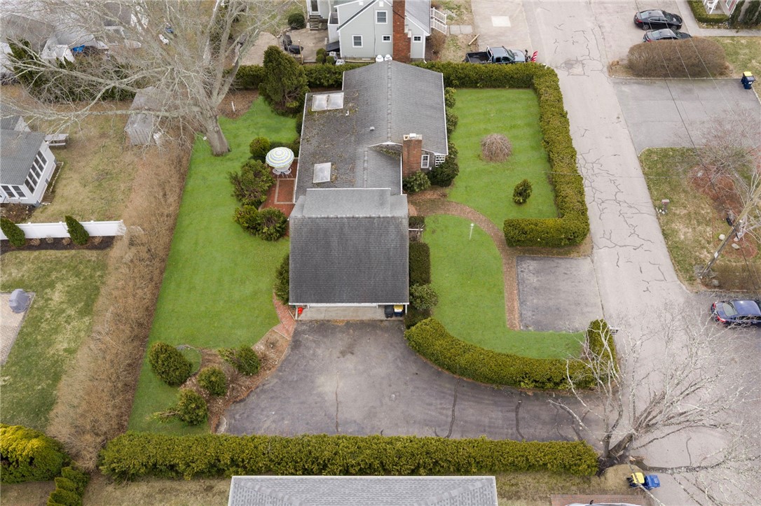 30 Maywood Road Narragansett, RI 02882 - Photo 9 of 50