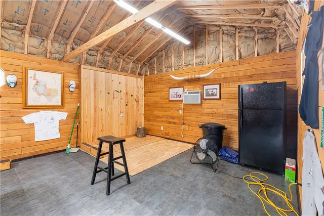 $259,900 | 680 Mallard Drive, Caldwell, TX 77836