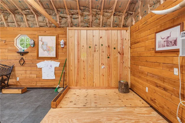 $259,900 | 680 Mallard Drive, Caldwell, TX 77836