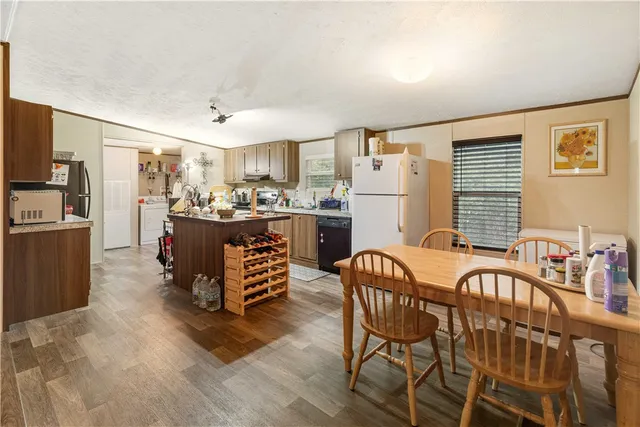 $259,900 | 680 Mallard Drive, Caldwell, TX 77836