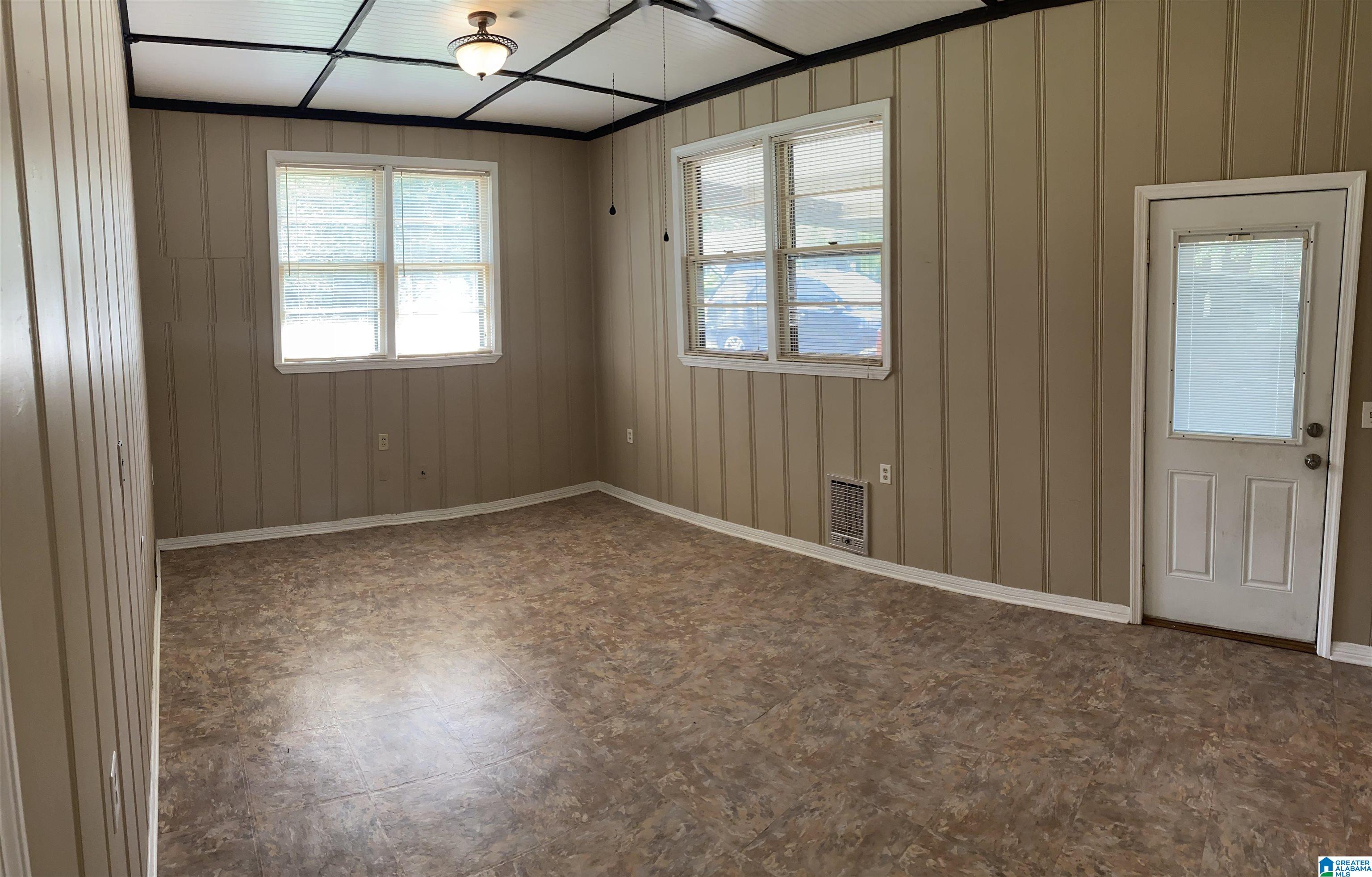 1816 Moncrief Road Gardendale, AL 35071 - Photo 9 of 25