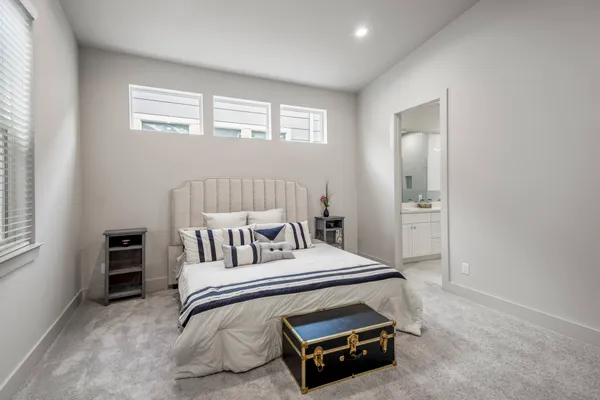 $319,990 | 5233 Hillman Street, Unit B, Houston, TX 77023