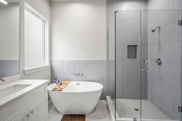 $319,990 | 5233 Hillman Street, Unit B, Houston, TX 77023