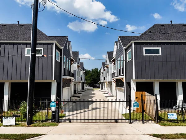 $319,990 | 5233 Hillman Street, Unit B, Houston, TX 77023