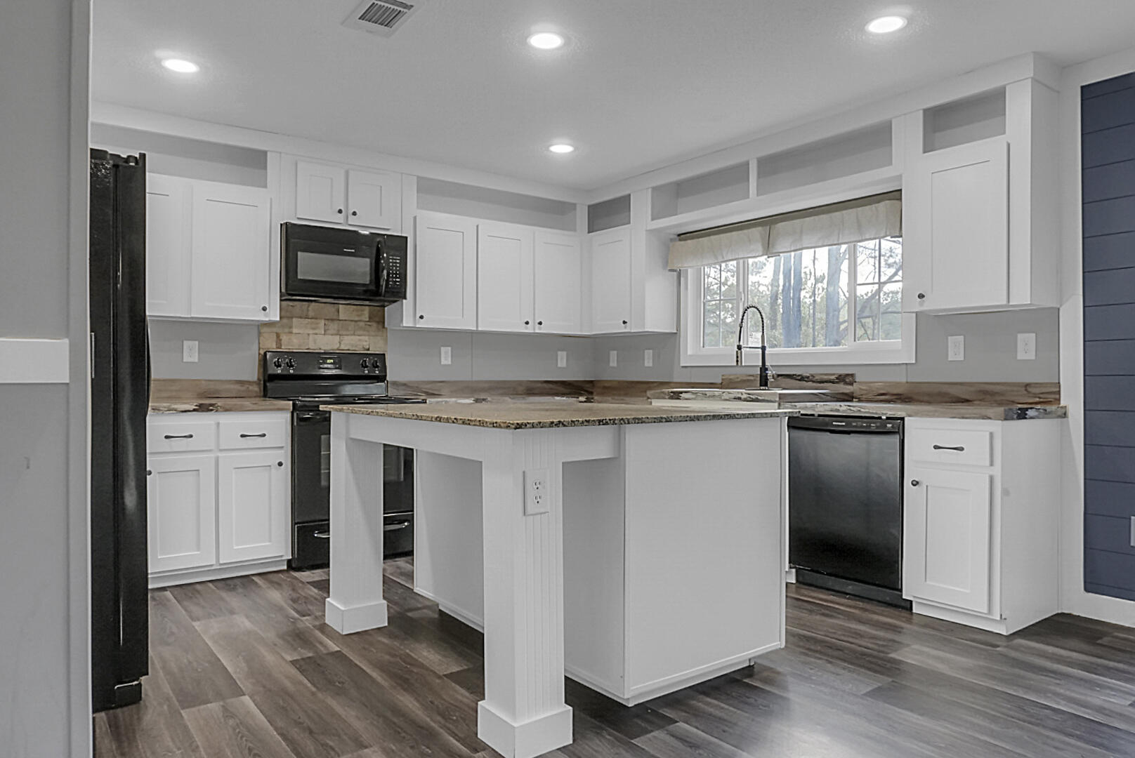 867 Fauling Road St. Stephen, SC 29479 - Photo 20 of 37 DSC01885