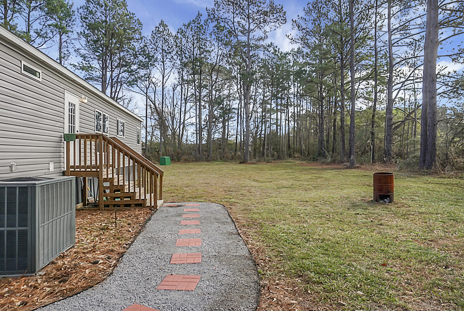 867 Fauling Road St. Stephen, SC 29479 - Photo 7 of 37 DSC01848