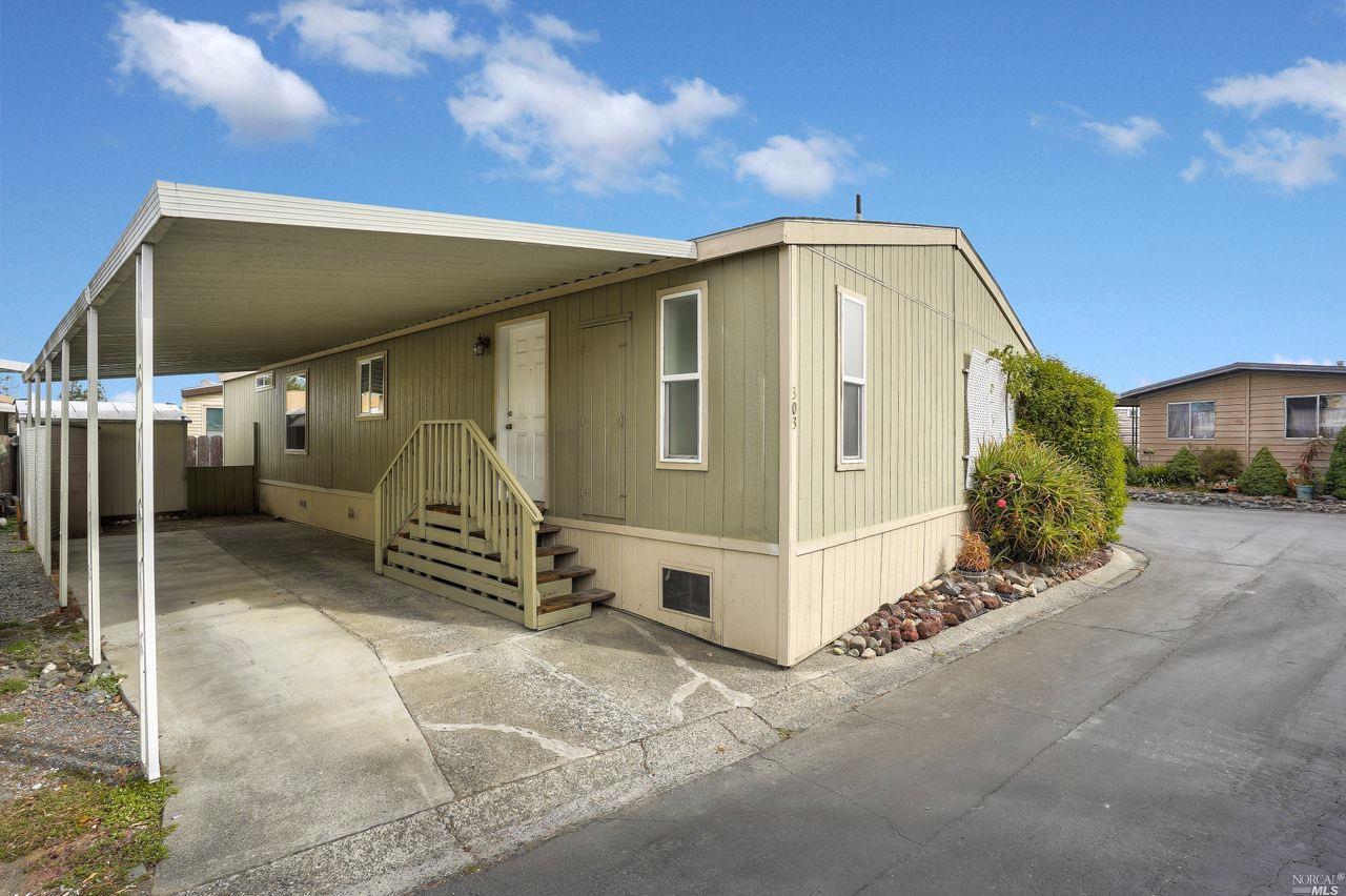 303 Locust Tree Lane, Unit 303 Santa Rosa, CA 95403 - Photo 1 of 1 Gallery Image 1