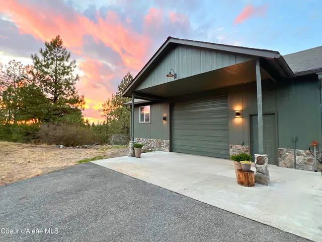 $1,849,000 | 1010 East 1st Avenue, Post Falls, ID 83854