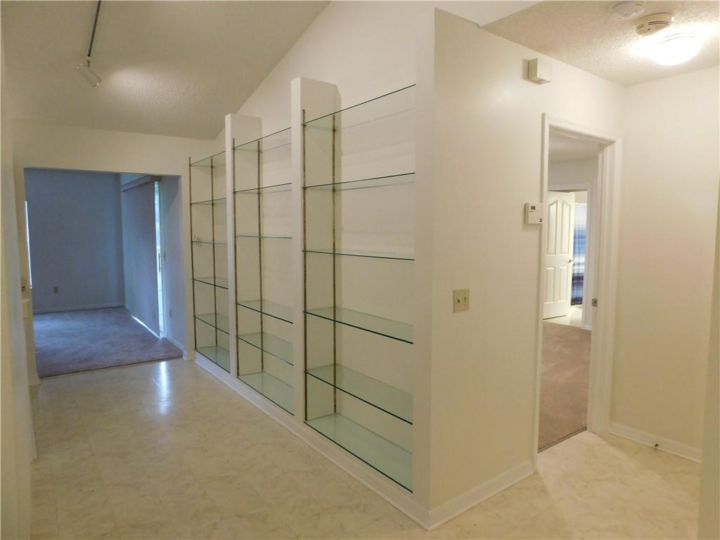 7601 Pensacola Road Fort Pierce, FL 34951 - Photo 9 of 14 a view of a bathroom