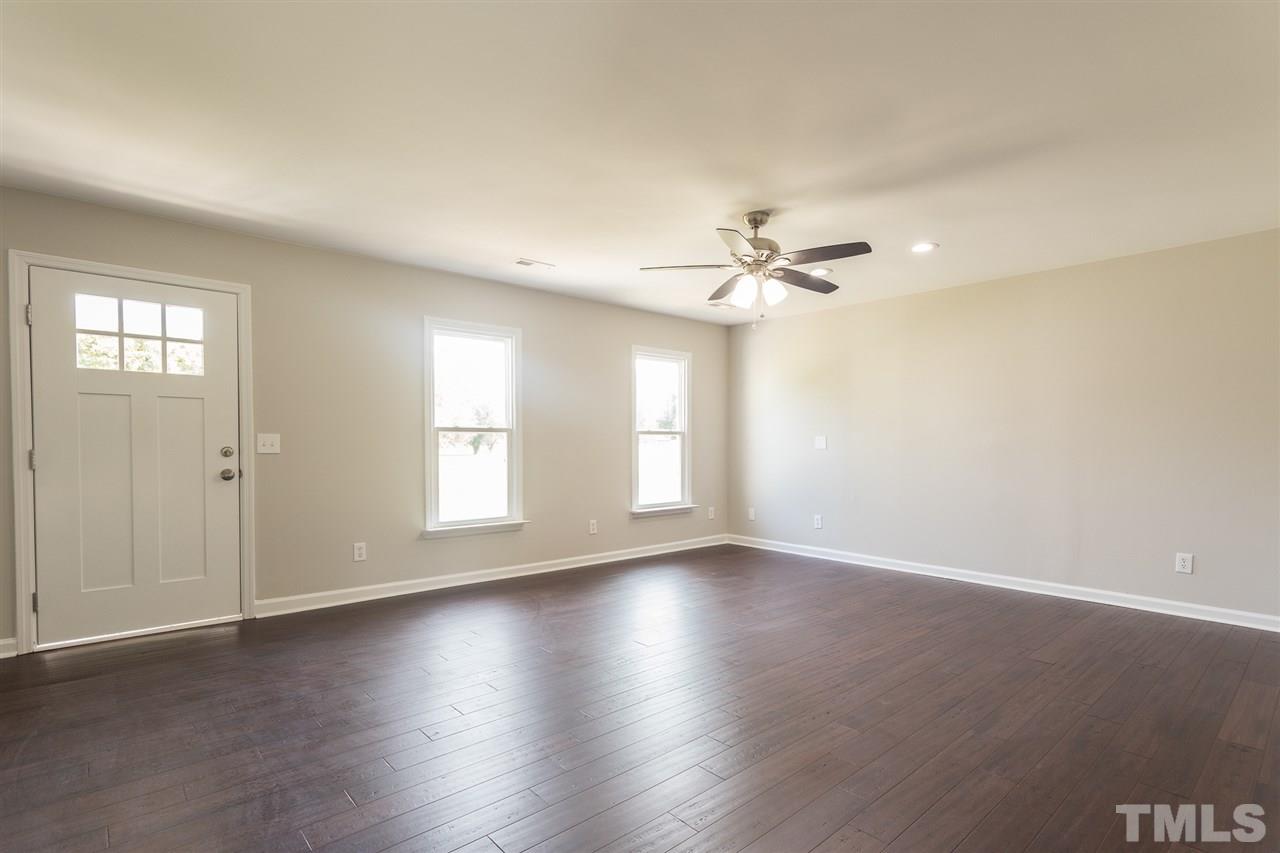 4901 Fairground Road Dunn, NC 28334 - Photo 3 of 26