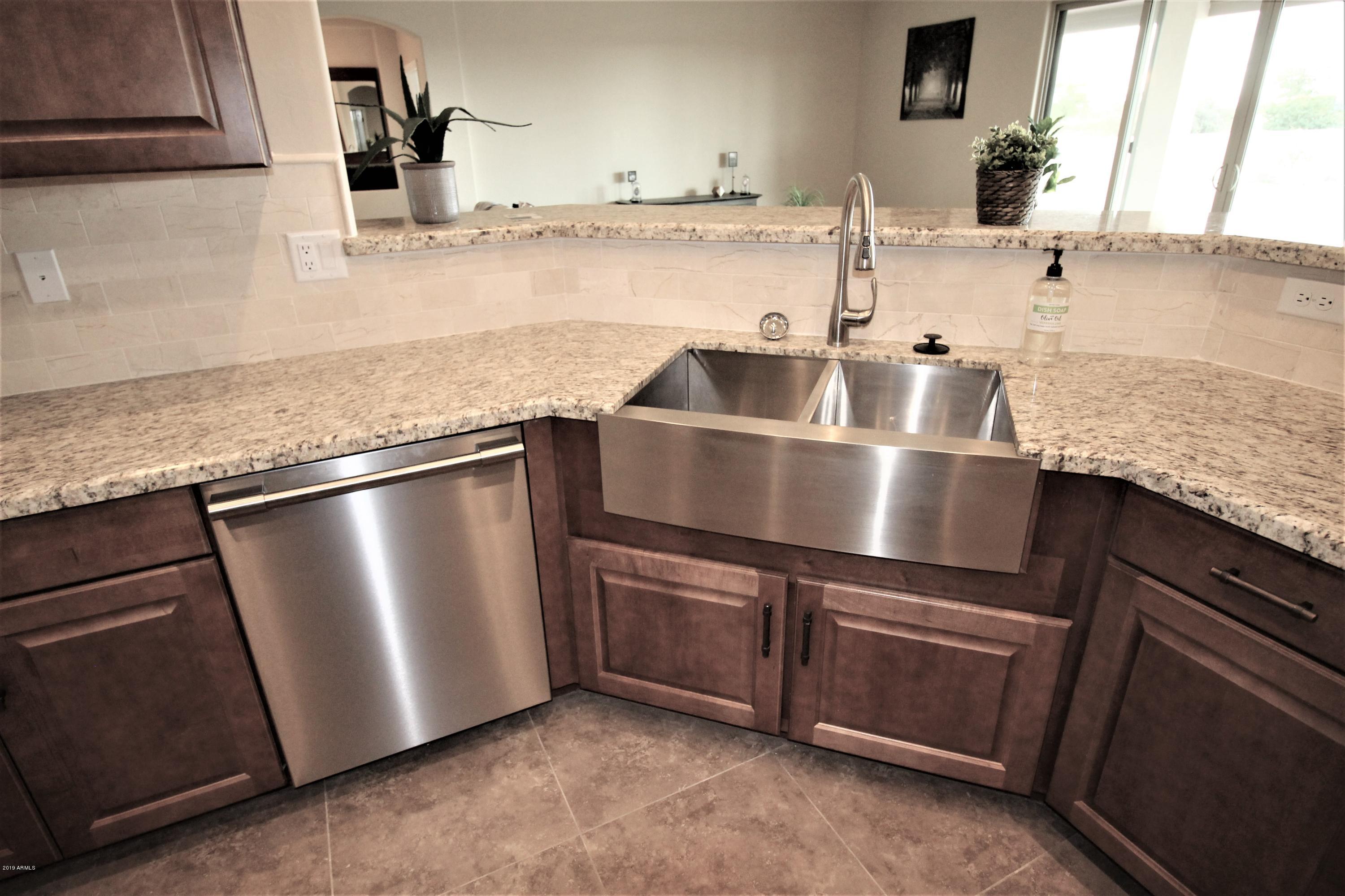 1736 West Tamar Road Phoenix, AZ 85086 - Photo 4 of 15 2311 FARMER SINK