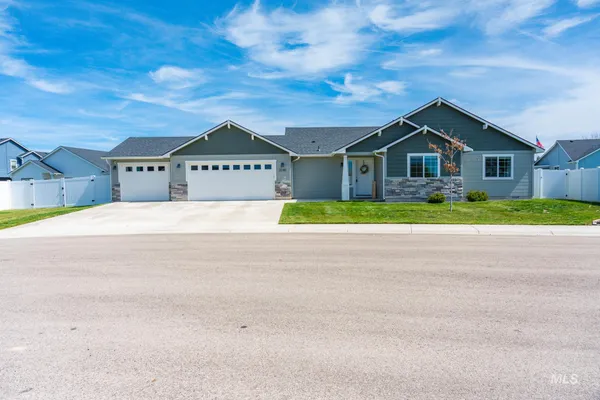 $429,000 | 3140 Nuno Drive, Fruitland, ID 83619