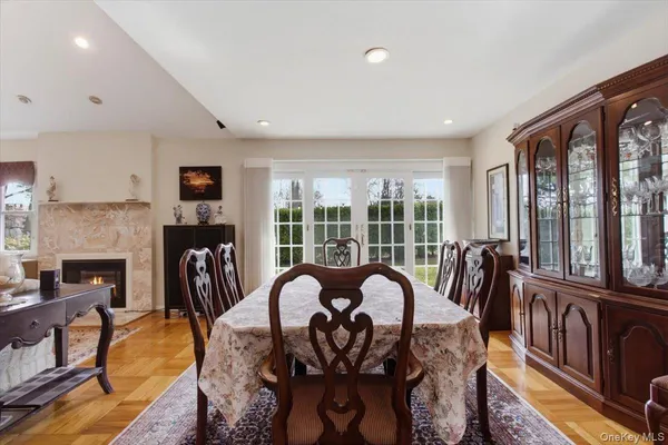 $1,199,000 | 5 Avis Drive, New Rochelle, NY 10804