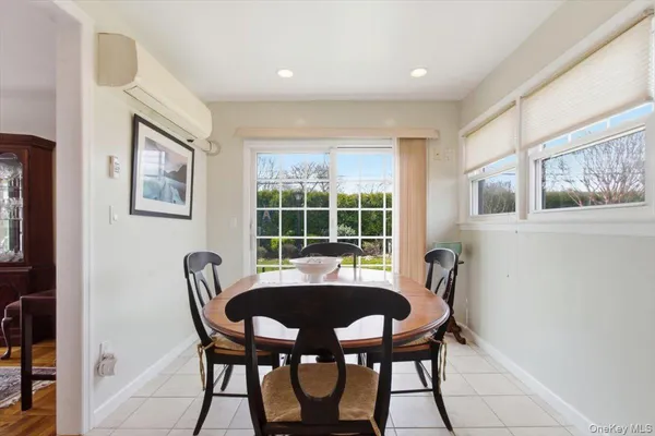 $1,199,000 | 5 Avis Drive, New Rochelle, NY 10804