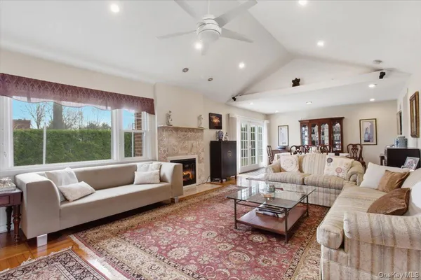 $1,199,000 | 5 Avis Drive, New Rochelle, NY 10804