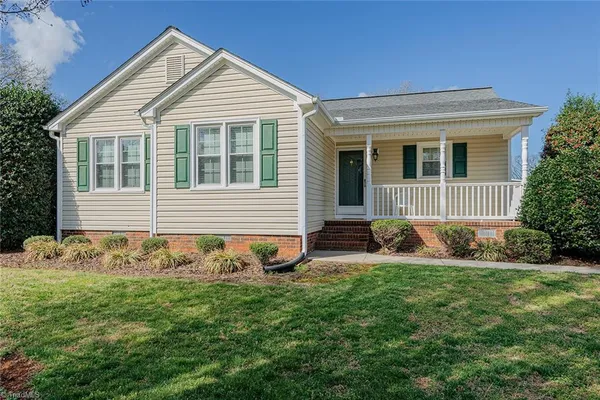 $315,000 | 303 North 7th Street, Mebane, NC 27302