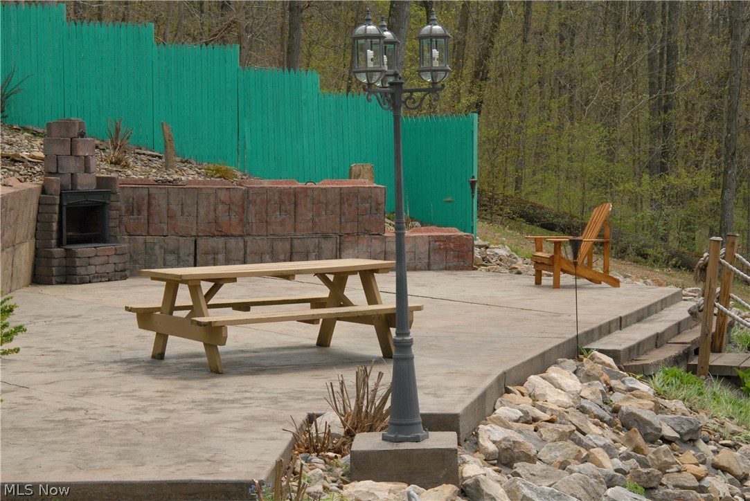 80621 Stringtown Road Freeport, OH 43973 - Photo 6 of 30 Gallery Image 6
