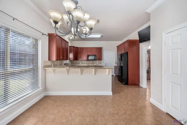 $329,900 | 37420 Cypress Trace Avenue, Geismar, LA 70734