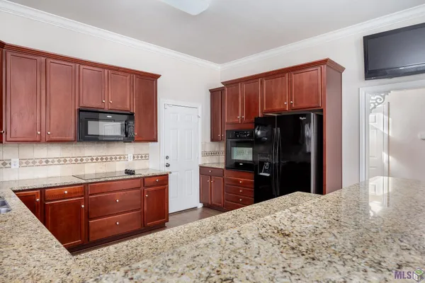 $329,900 | 37420 Cypress Trace Avenue, Geismar, LA 70734