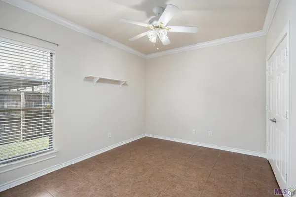 $329,900 | 37420 Cypress Trace Avenue, Geismar, LA 70734