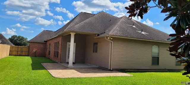 $335,000 | 37420 Cypress Trace Avenue, Geismar, LA 70734